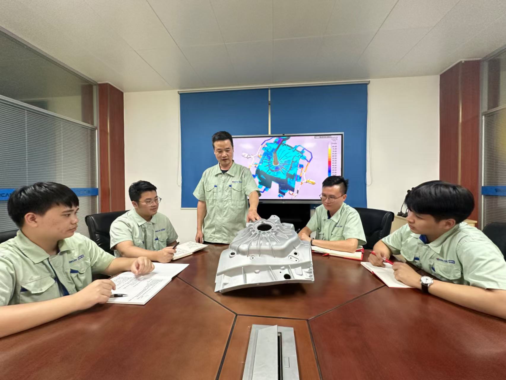 公司在模流分析、模溫控制、高真空技術(shù)等方面已經(jīng)處于國際先進水平，具有快速響應(yīng)新能源整車廠新需求和同步開發(fā)能力，更好地為客戶提供產(chǎn)品設(shè)計及優(yōu)化服務(wù)，助力客戶產(chǎn)品加速創(chuàng)新，產(chǎn)品能力獲得客戶高度認可。
分析軟件:MAGMA,JSCAST
設(shè)計軟件:CATIA,Pro/E,UG